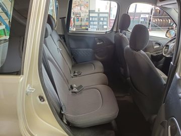Toyota Yaris Verso
