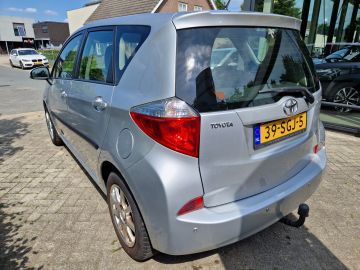 Toyota Verso-S