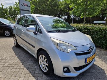 Toyota Verso-S