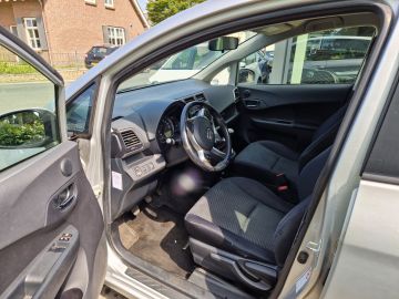 Toyota Verso-S