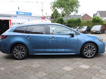 Toyota Corolla Touring Sports