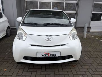 Toyota IQ