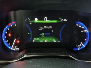 Toyota Corolla Touring Sports