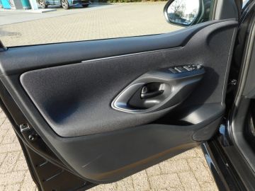 Mazda 2 Hybrid