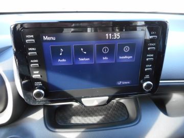 Mazda 2 Hybrid