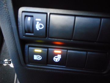 Mazda 2 Hybrid