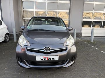 Toyota Verso-S
