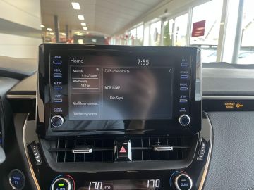 Toyota Corolla Touring Sports