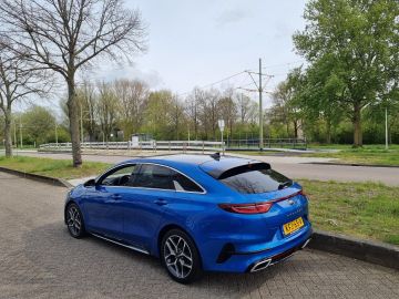 Kia ProCeed