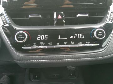 Toyota Corolla Touring Sports